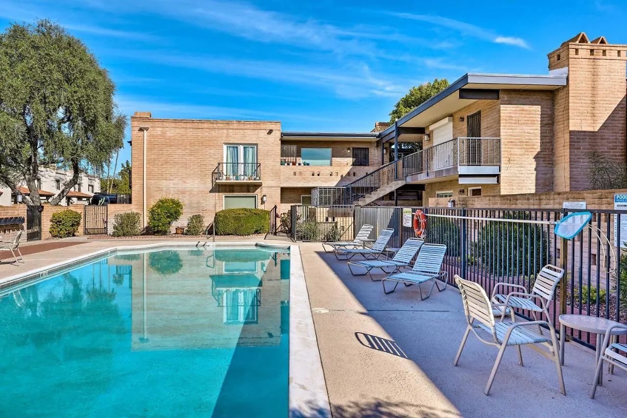 아파트 Stunning Old Town Condo Pool And Sunset Views! 스코 츠 데일